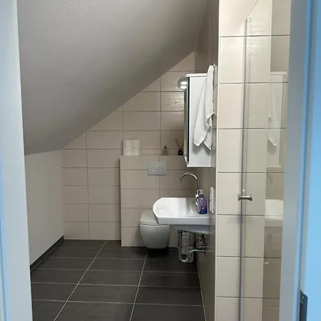2 Apartment *