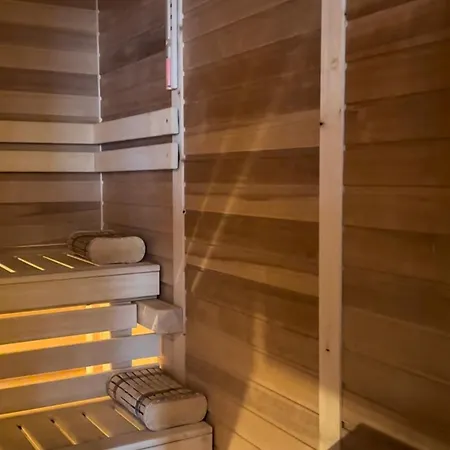 2 Apartment *